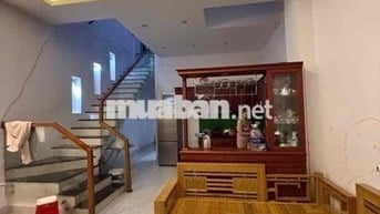 Bán nhà đường Trần Lựu -  Sập hầm vỡ trận