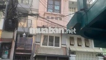 Cho Thuê Nhà Đường Nguyễn Cảnh Chân, Quận 1 ( 9 Phòng Ngủ )