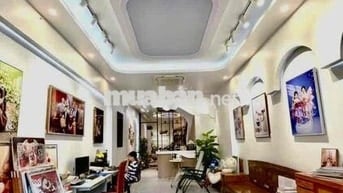 Trần Khát Chân gần Bạch Mai - đối diện Phố Huế… *** 1 căn này bán