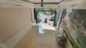 Nhà 3 tầng Dĩ An, Mặt Tiền KD , 64m2, Đường Thông 8M, SHr. Nhỉnh 5 Tỷ