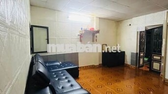 Cho thuê nhà ở hộ gia đình, Thượng Thanh, Long Biên, 4.5 triệu