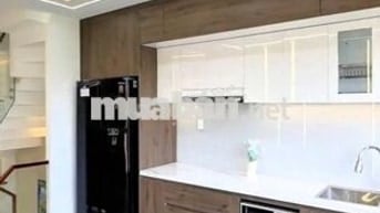 Bán NR giá 7ty750 Đinh Công Tráng, Q1, 60m2, 4PN, 5WC, hẻm oto