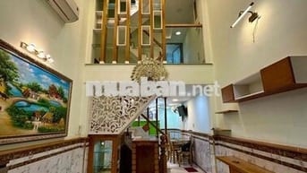 CHỦ BÁN GẤP 5 TẦNG NỘI THẤT LUNG LINH TRUNG TÂM QUẬN 10 ĐẸP Ở NGAY .