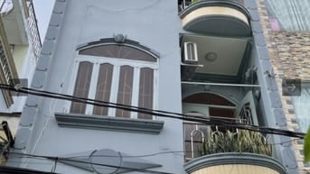 Bán nhà mặt tiền hẻm 8m Dương Bá Trạc Q8 dt 4,5x9m 3 tầng chỉ 7,5 tỷ