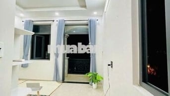 PHÒNG TRỌ CÓ BAN CÔNG ĐẦY ĐỦ NỘI THẤT Đ.TÔ NGỌC VÂN
