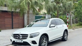 Mercedes Benz GLC 2018 300 4MATIC - 96000 km