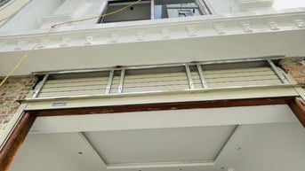 Nhà mình 4 tầng dt 35m giá bán 7,5 tỷ  .Tại ngõ 211 phố khương trung
