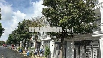 Cho thủe nhà full nội thất gần vòng xoay an phú