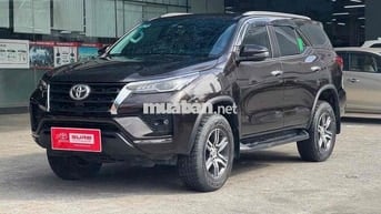 Toyota Fortuner dầu tự động 2020 mẫu mới đi 46.000