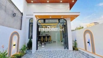 CHÍNH CHỦ BÁN NHÀ TẠI BÌNH CHÁNH  Gần chợ Hưng Long  Anh Phú Tây