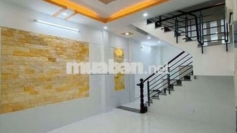 Nhà mới y hình sẵn 2may lạnh ,2 pn .thuận tiện di chuyển nhiều hướng .