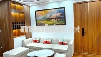 Chính chủ cần bán gấp căn hộ chung cư 100 m2,3 PN tòa CT1.1 Mễ Trì Hạ