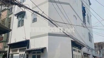 Nhà 1 Trệt 3 Lầu 3PN 3WC Hẻm Xe Hơi 458 Huỳnh Tấn Phát Q.7
