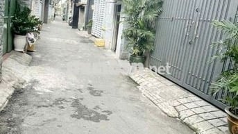 BÁN NHÀ Ô TÔ TRÁNH, TRƯỜNG CHINH Q12, 60M2, GIÁ 4 TỶ