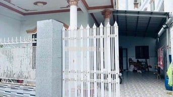 CHÍNH CHỦ BÁN CẶP ĐẤT CÓ NHÀ CẤP 4 - NGAY NGÃ 4 VŨNG TÀU