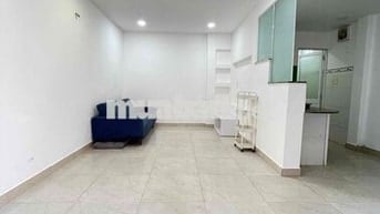 Nhà Mới Đường Số 18 P8: 5.5x7m , 1 lầu, 2pn, 2wc