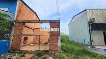 120mv ngay BẾN ĐÒ VÀM RẠCH RÍCH ấp 4 Tân Bửu