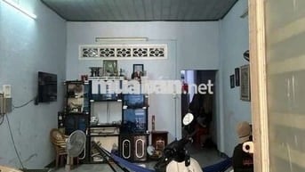 Nhà Trường Chinh// 88m đag cho thuê 12tr, Đg 8m thông kẹt bank bán gấp