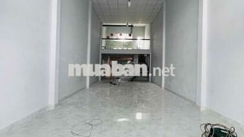 Nhà Mới Xây DT 5x25 Trệt Trống Xuốt Hợp May Mặc Ở Kho Chứa Hàng Tải