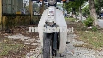 Honda Cub 50cc không cần bằng lái