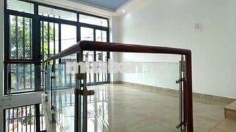 Nhà mới nguyên căn ở và kinh doanh