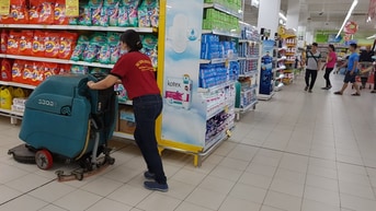 CHUỖI CỬA HÀNG CẦN GẤP 4 NHÂN VIÊN TẠP VỤ LƯƠNG ỔN ĐỊNH