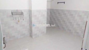 Phòng trọ Q4 giá rẻ. Giờ tự do.