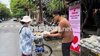 Sang nhượng quán Cơm - Mỳ quảng đang hoạt động tốt