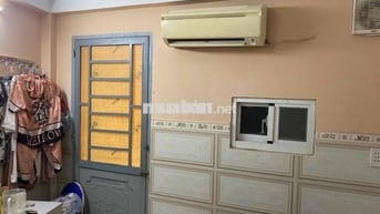 Cho thuê phòng trọ có máy lạnh, sạch đẹp, toilet riêng