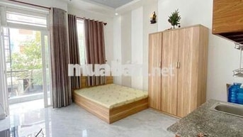 CHO THUÊ PHÒNG BAN CÔNG PHẠM VĂN CHIÊU FULL NỘI THẤT GẦN CHỢ THẠCH ĐÀ
