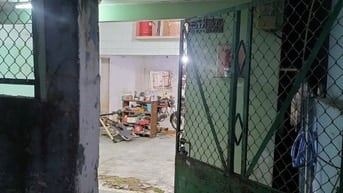 Tuyển 01 thợ hồ, 1 phụ hồ tại Quận 04, TPHCM