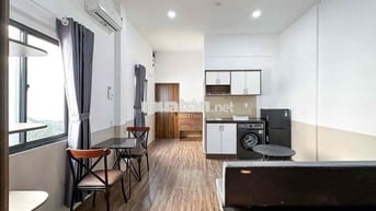 HÀNG HIẾM, STUDIO QUẬN 5, 2 CỬA SỔ, MÁY GIẶT RIÊNG, THANG MÁY,MẶT TIỀN
