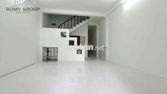 GẦN ĐẠI HỌC NGÂN HÀNG NHÀ MẶT TIỀN CÔNG VIÊN 1 LẦU 4PN 2WC Ở + VPCTY