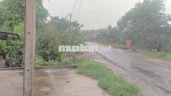 Tôi chính chủ kẹt tiền bán đất
