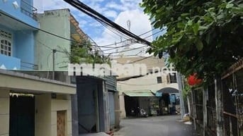 Cho thuê nhà nguyên căn hẻm xe hơi gần trường Markerting Tân Mỹ