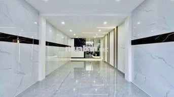 1/2 trần thái tông với ng sũy sách.dt.5x20m 2 lầu 3 phòng