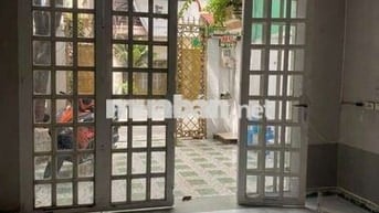 Nhà hẻm oto.Nguyễn Hữu Cảnh 2 PN giá 17tr