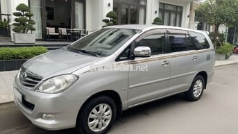 Toyota Innova 2010 V số tự động BSTP,xe GIA ĐÌNH