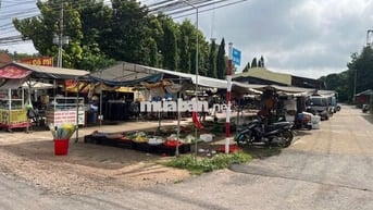 Bán Đất Ngay Chợ, Diện tích 355m2 Thổ Cư, Ngang 10met Ngay đường DH507