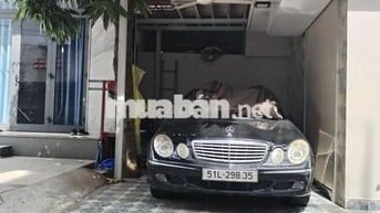 Mercedes Benz E Class 2003  - 160000 km