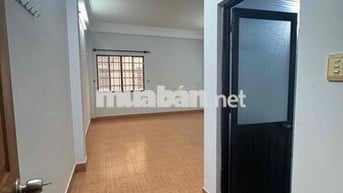 sang hợp đồng căn hộ dịch vụ Cao lỗ Q8