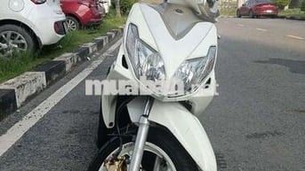 Xe tay ga Yamaha Luvias GTX Fi màu trắng, nâu