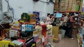 Cần 4 bạn lao động phổ thông làm tại cửa hàng 