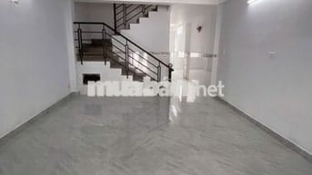 Nhà Đẹp Giáp Ranh Bình Chiểu Khu Chế Xuất Linh Trung 2, Trệt lầu 100m2