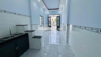 kẹt tiền ngân hàng cần bán gấp căn nhà 1 trệt 1 lầu