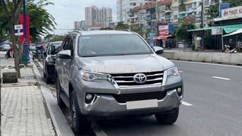 TOYOTA FORTUNER 2018- 36000 km