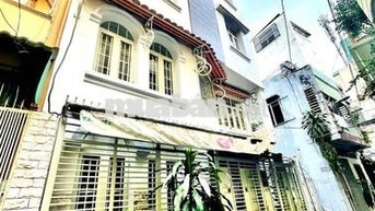 NGUYỄN VĂN TRỖI P15 PN - 2 MẶT HẺM 4m - NHÀ 6 TẦNG 70m2 - CHỈ 13.68 TI