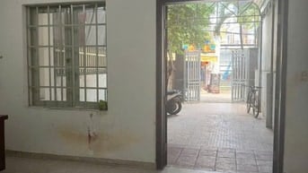 Cho thuê nhà mặt đường ô tô , 150m2 ( 6 x 25m ) , 1 trệt 1 gác suốt