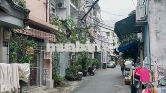 CHỈ 6.65..T CÓ NHÀ ĐẸP -HXH RỘNG- CẠNH CHỢ TÂN HƯƠNG-DTSD 173..m2