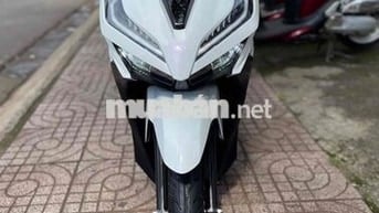 🌟Bán VARIO.125.2022.trắng đen chính chủ zin êm🌟